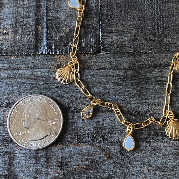 NEW FP x Luna Norte Gold Shell Anklet - Picture 5 of 7